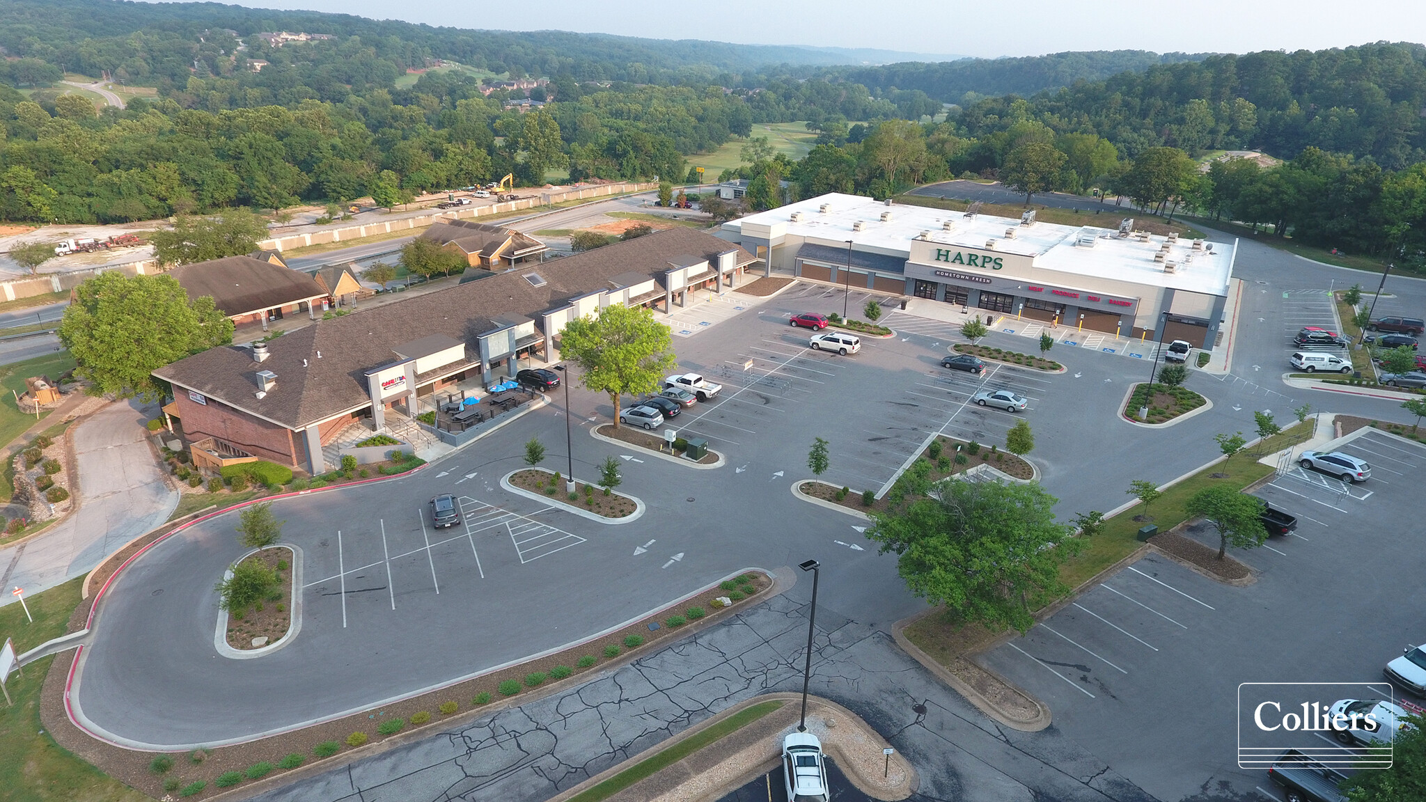 408-426 Town Ctr E, Bella Vista, AR for lease Building Photo- Image 1 of 5