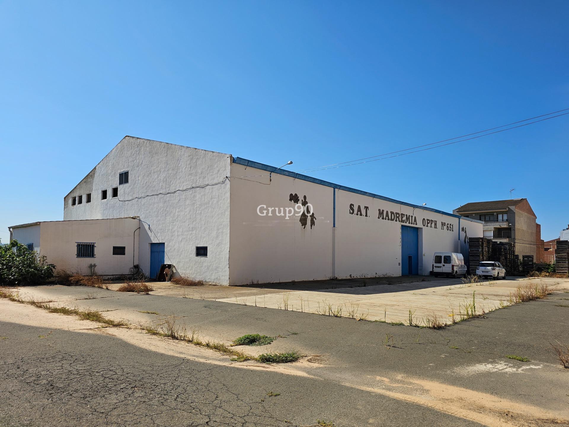 Industrial in Aitona, Lérida for sale Building Photo- Image 1 of 18