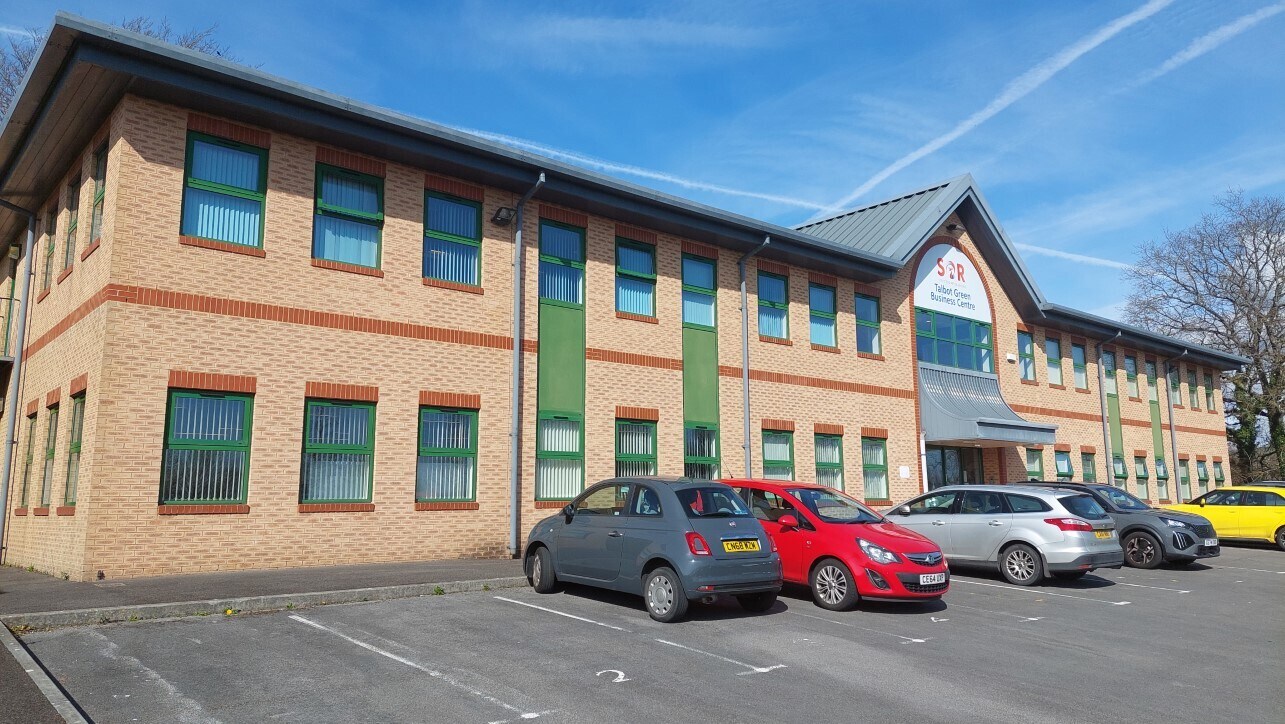 Heol Y Twyn, Pontyclun for lease Building Photo- Image 1 of 8