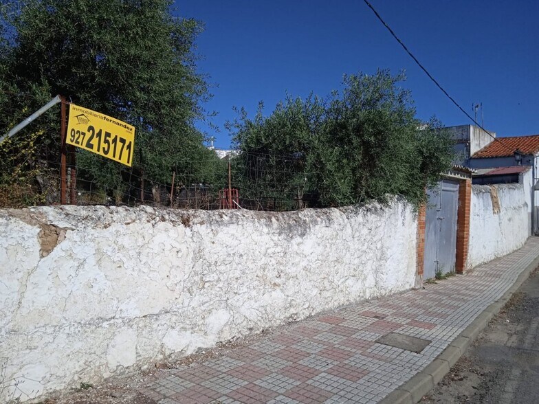 Land in Sierra de Fuentes for sale - Building Photo - Image 2 of 7