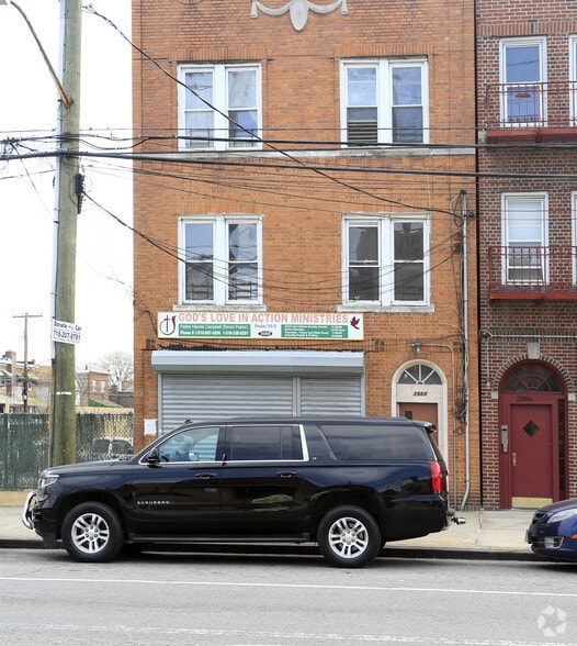 3988 Bronxwood Ave, Bronx, NY for lease - Building Photo - Image 3 of 6