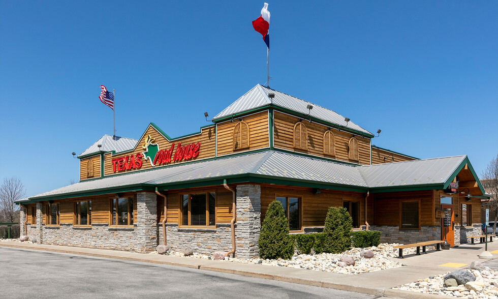 6228 Durand Ave, Racine, WI for sale - Building Photo - Image 1 of 1