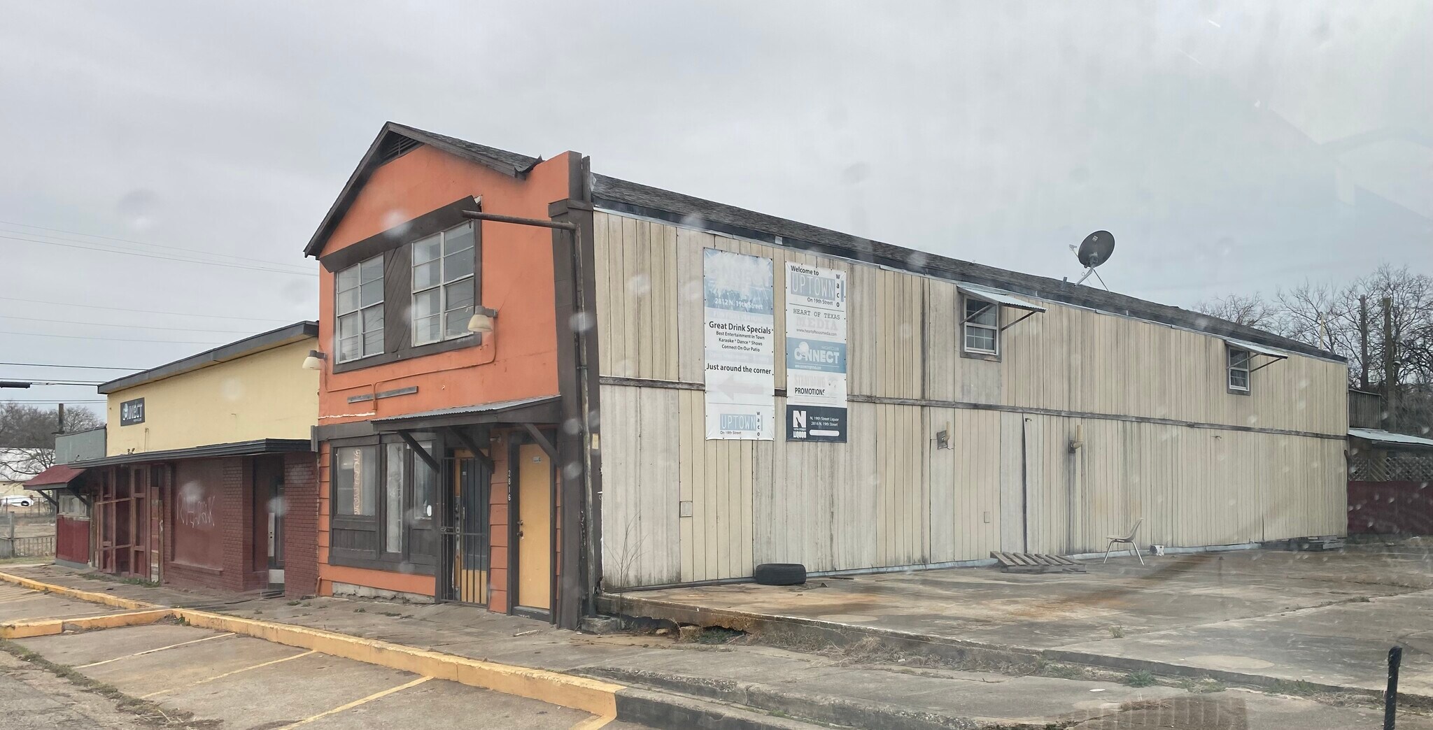 2810 N 19th St, Waco, TX for sale Primary Photo- Image 1 of 1