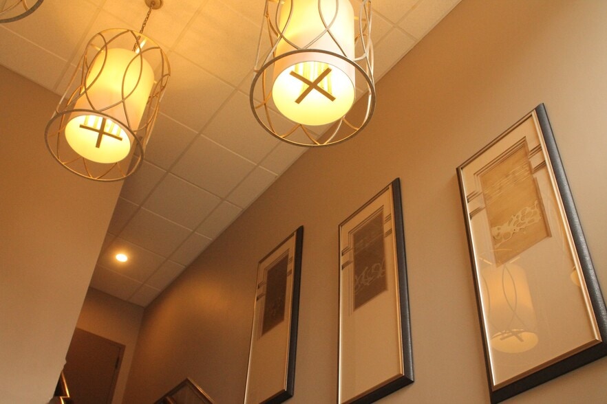 21 Old Main St, Fishkill, NY for lease - Interior Photo - Image 1 of 10