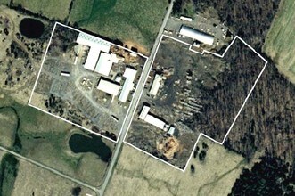 1059 Box Factory Rd, Summit Point, WV - AERIAL  map view
