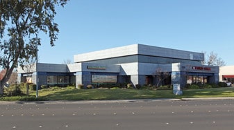 5755 Redwood Dr, Rohnert Park CA - Storefront Property