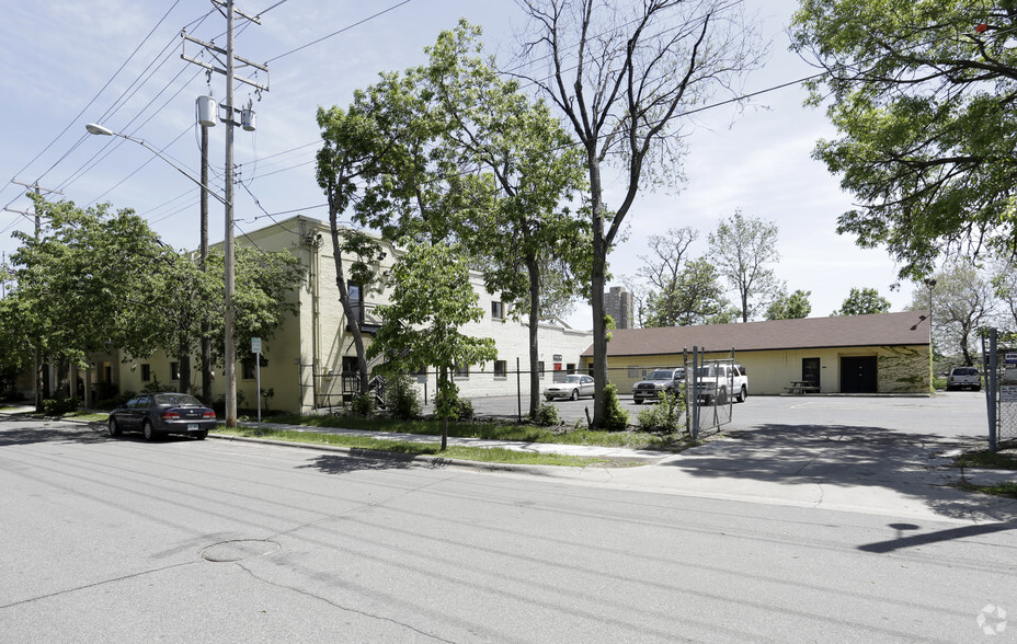 801 S 13th Ave, Minneapolis, MN for sale - Building Photo - Image 1 of 3