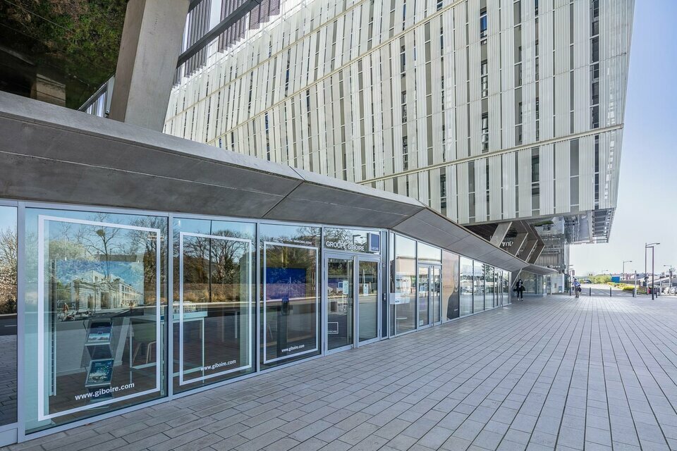 Office in Angers for sale Building Photo- Image 1 of 2