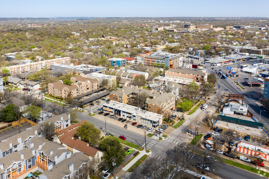 600 W 28th St, Austin, TX for lease - Building Photo - Image 1 of 7