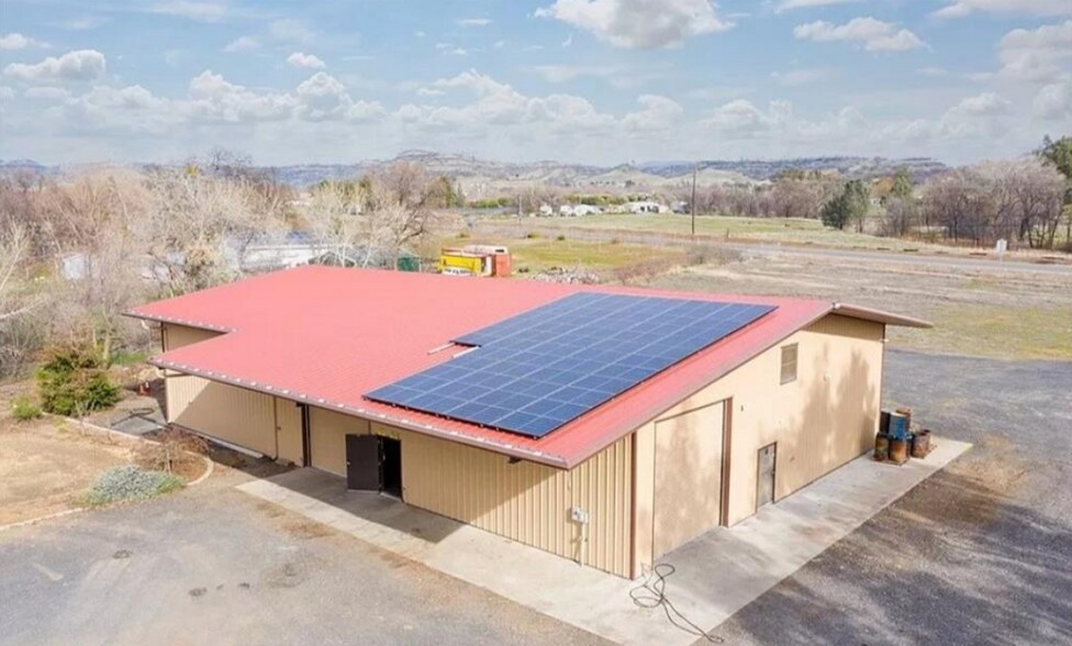 2829 Clark Rd, Oroville, CA 95965