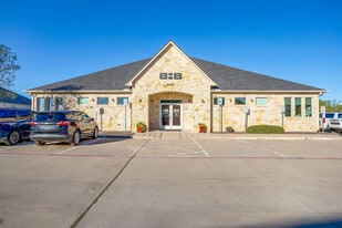 949 Hilltop Dr, Weatherford TX - Business Park