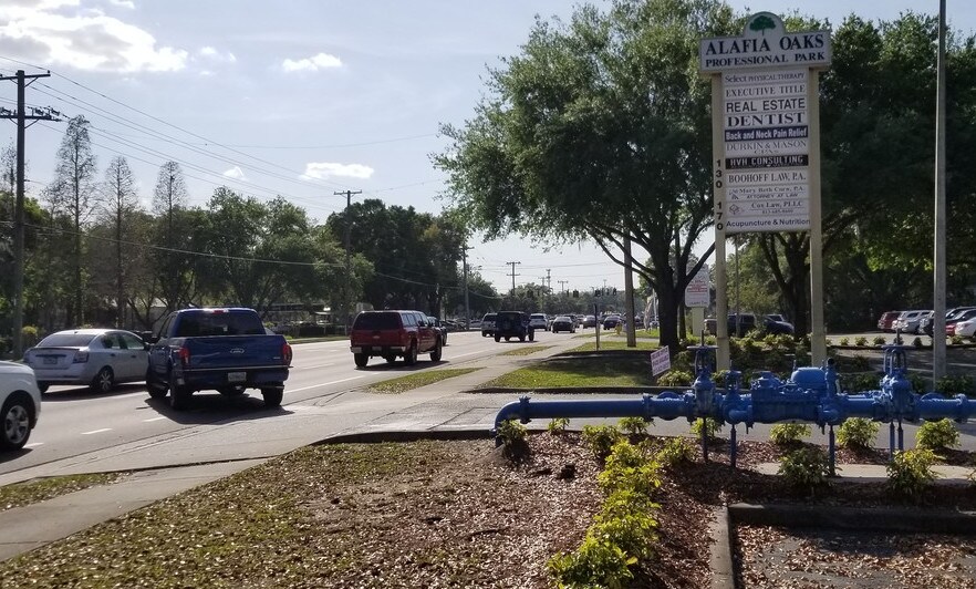 142 E Bloomingdale Ave, Brandon, FL 33511