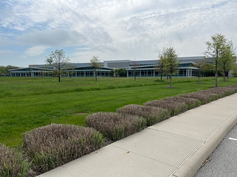 1425 Plain City-Georgesville Rd, West Jefferson, OH for sale - Primary Photo - Image 1 of 1