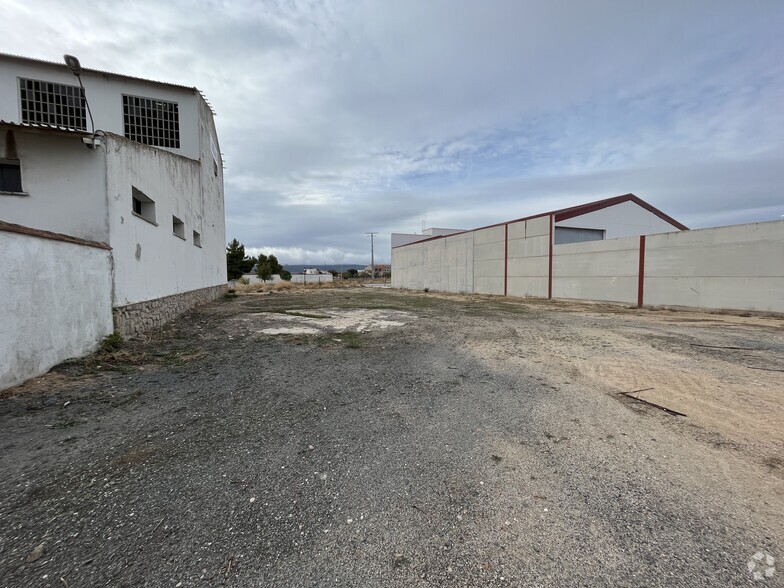 Avenida Castilla - la Mancha, 2, Orgaz, Toledo for sale - Building Photo - Image 3 of 6