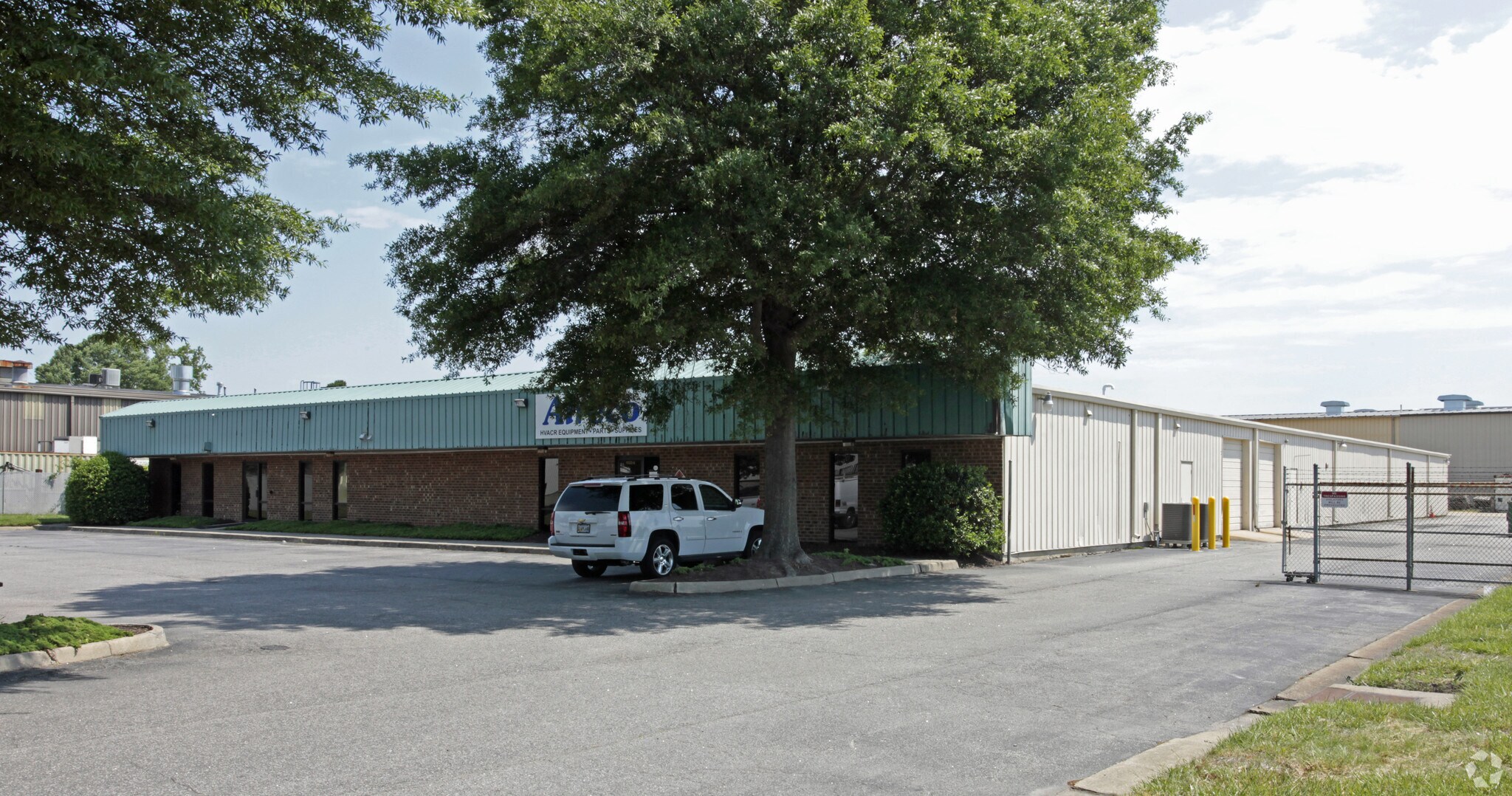 1133 Executive Blvd, Chesapeake, VA for sale Primary Photo- Image 1 of 1