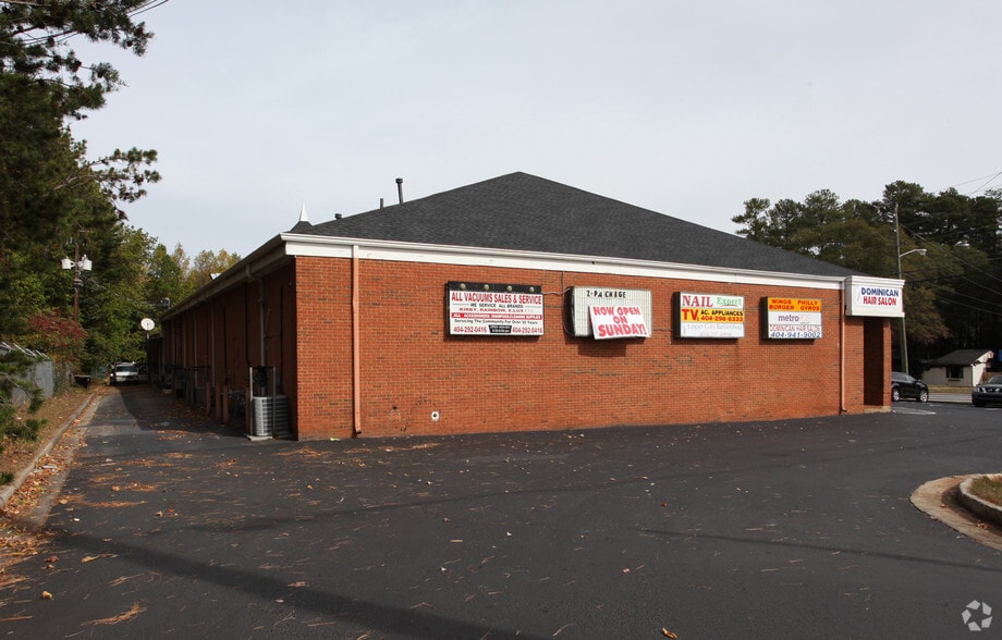 414 N Hairston Rd, Stone Mountain, GA for sale - Building Photo - Image 3 of 55