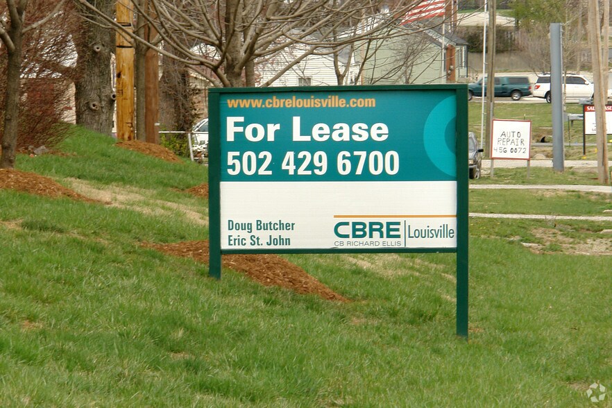 4340 Robards Ln, Louisville, KY 40218 Industrial for Lease