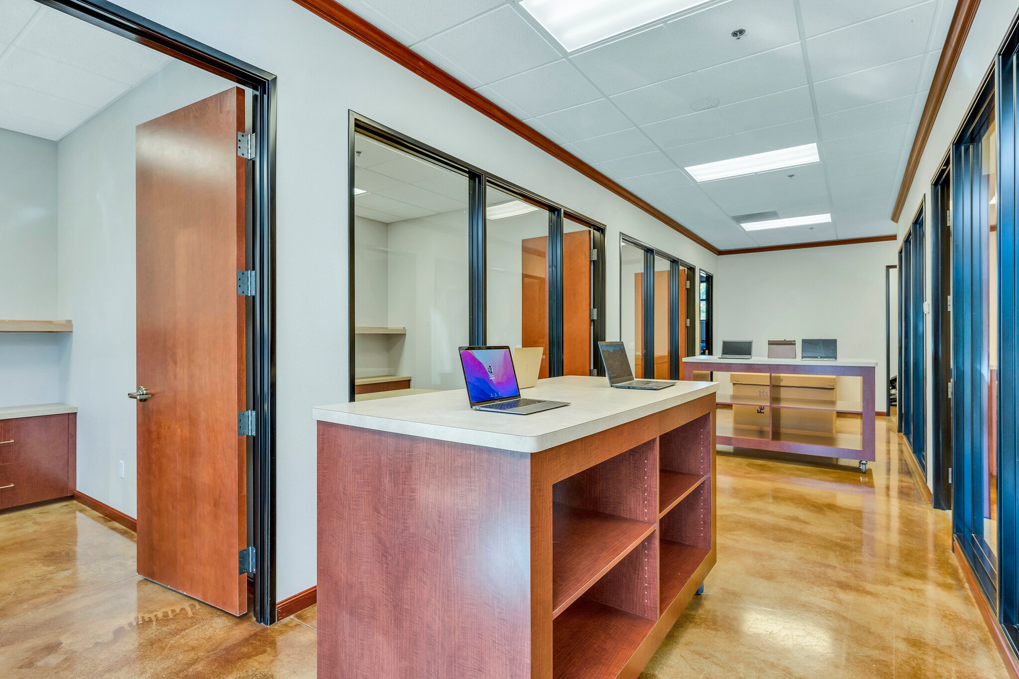 810 Denbeste Ct, Suite 105, Windsor, CA for lease Lobby- Image 1 of 13