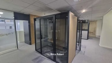 Office in Lyon for lease Interior Photo- Image 2 of 7