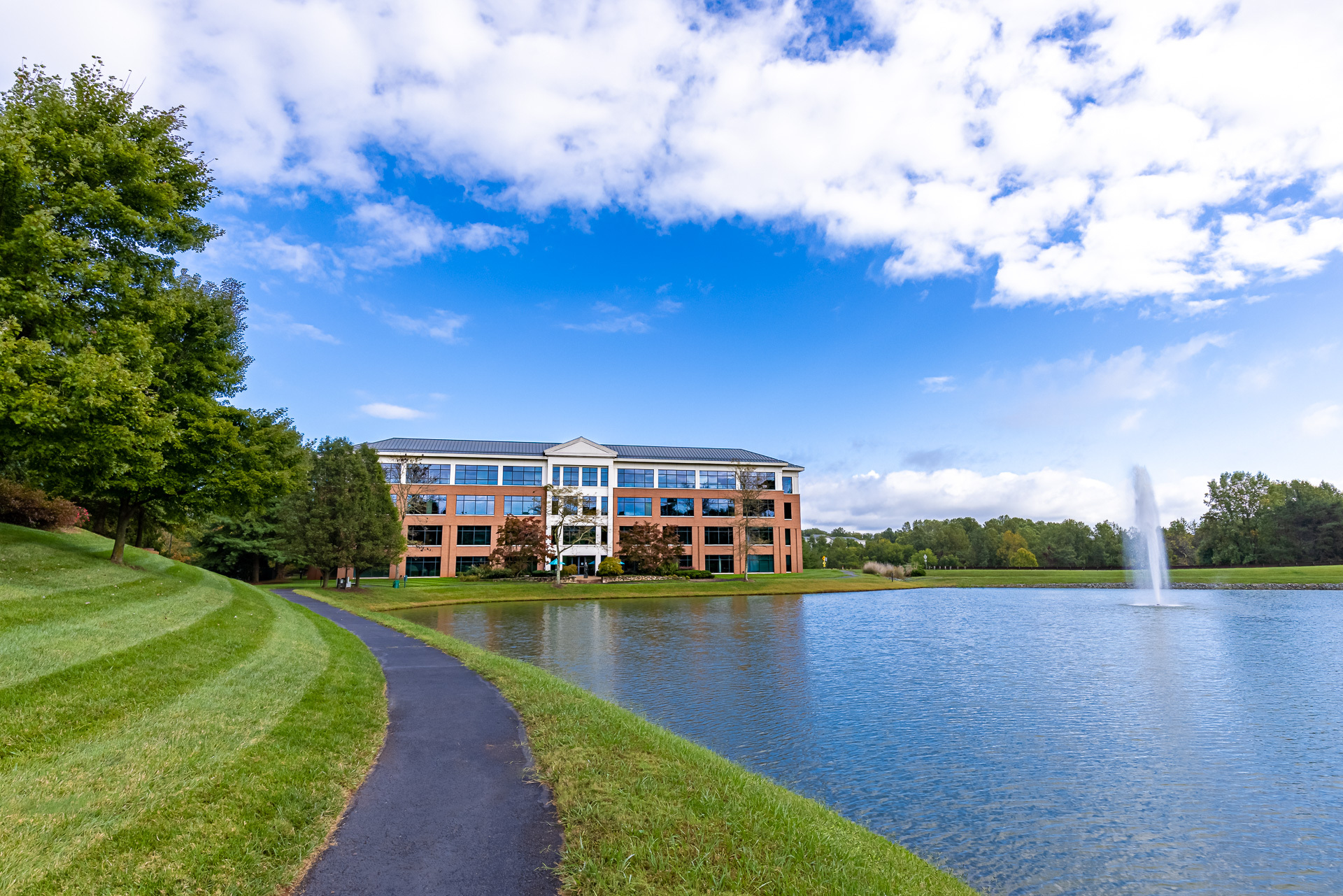 675 Peter Jefferson Pky, Charlottesville, VA for lease Building Photo- Image 1 of 8