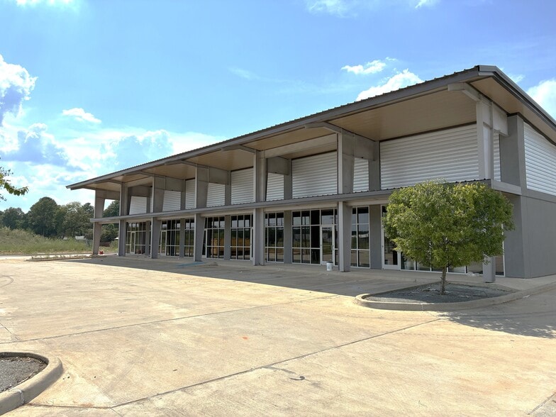 8410 Line Ave, Shreveport, LA for lease - Building Photo - Image 1 of 15