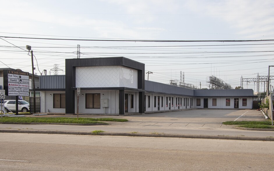 2015 W 34th St, Houston, TX for lease - Building Photo - Image 2 of 3