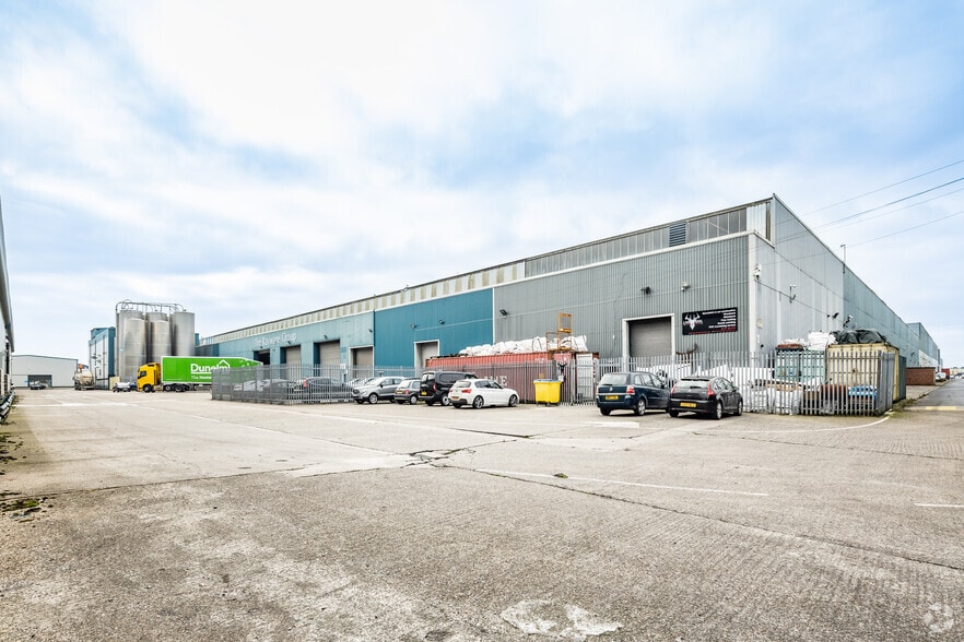 Triumph Business Park, Liverpool for lease - Building Photo - Image 3 of 8