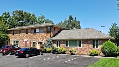 1300-1302 Lafayette Dr, Alexandria, VA for lease Interior Photo- Image 1 of 15