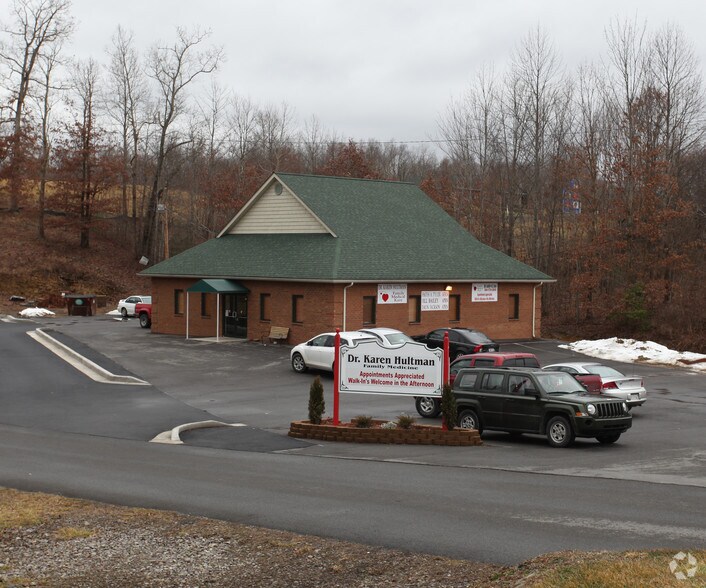 439 Elizabeth St, Fayetteville, WV for sale - Primary Photo - Image 1 of 1