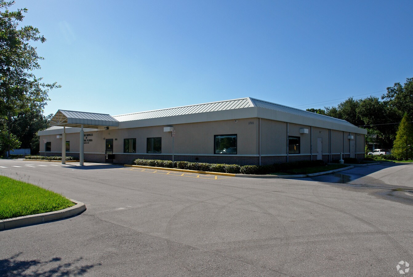 1701 W 1st St, Sanford, FL 32771 DaVita Dialysis