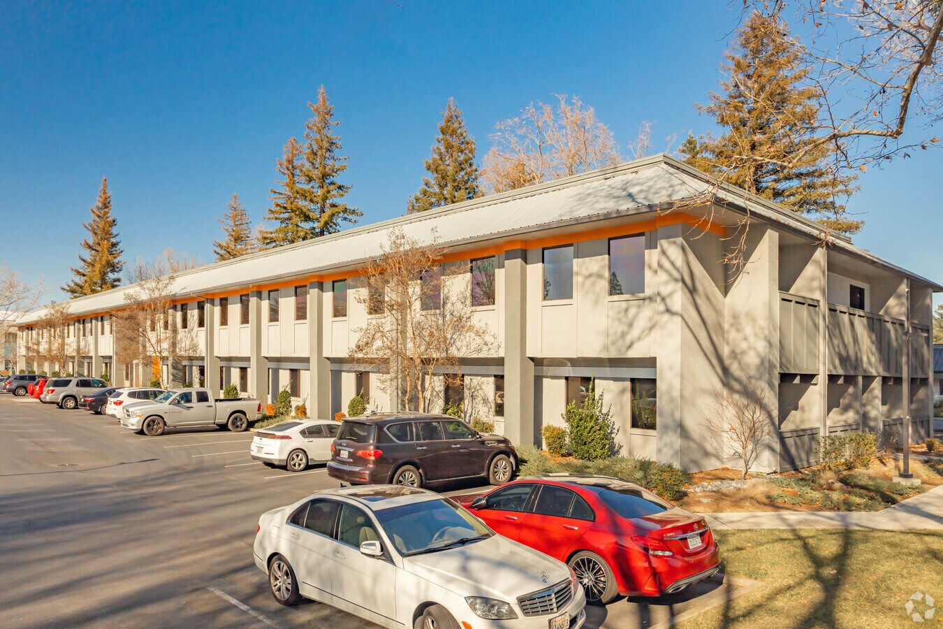 1540 River Park Dr, Sacramento, CA 95815 River Park Dr. Professional