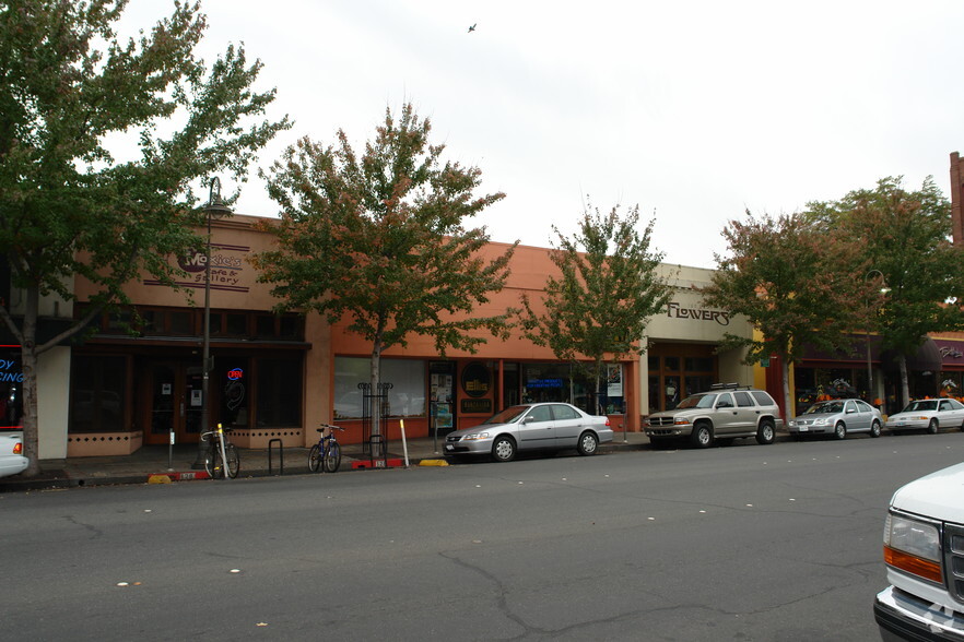 120 Broadway St, Chico, CA for sale - Building Photo - Image 1 of 1