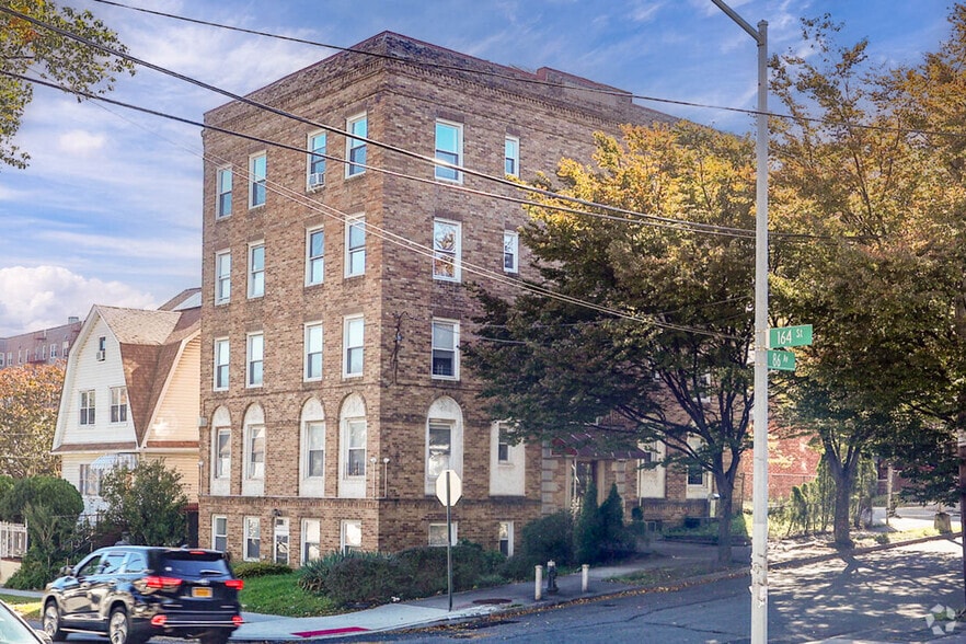 16230 86th Ave, Jamaica, NY for sale - Primary Photo - Image 1 of 7