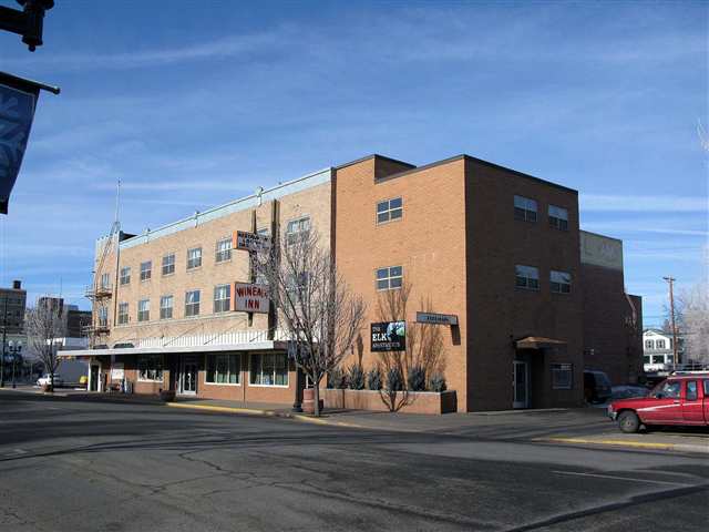 1111 Main St, Klamath Falls, OR for sale - Primary Photo - Image 1 of 1