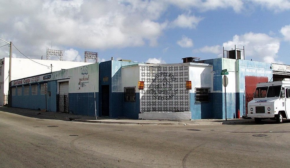 Allapattah Industrial Assemblage portfolio of 3 properties for sale on LoopNet.com - Building Photo - Image 3 of 4