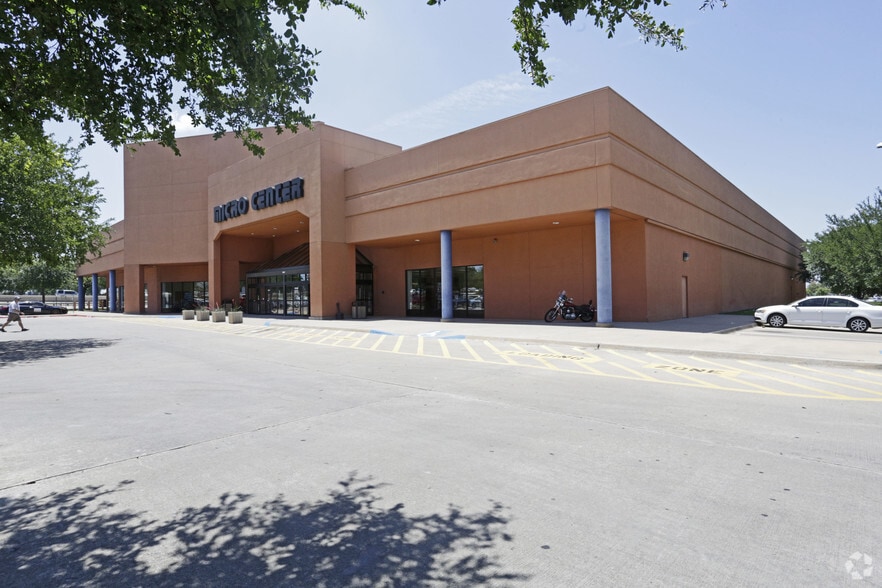 13931 N Central Expy, Dallas, TX for sale - Building Photo - Image 2 of 15
