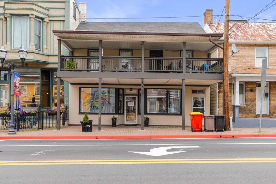 9 S Main St, Boonsboro, MD for sale - Building Photo - Image 1 of 1