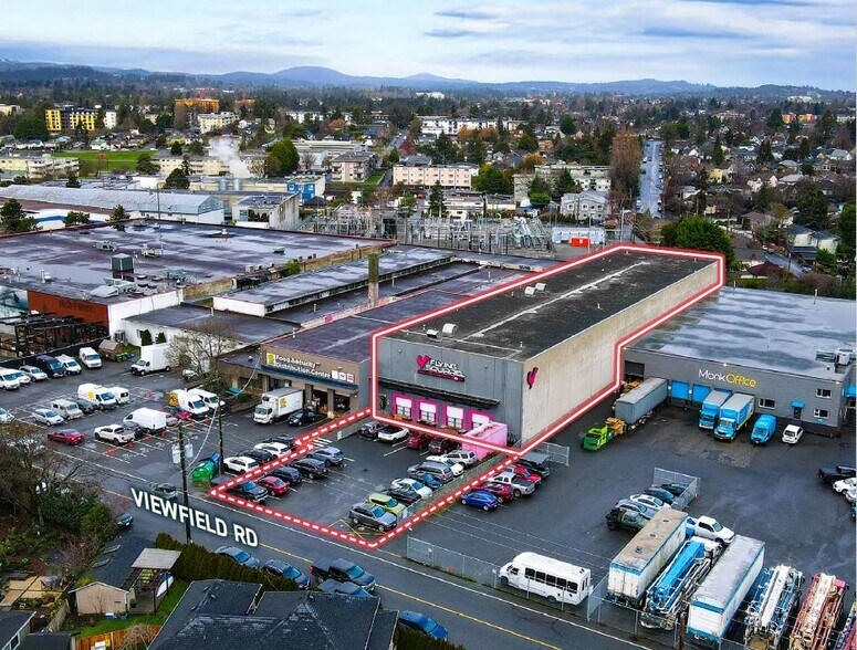 808 Viewfield Rd, Victoria, BC for sale - Aerial - Image 1 of 5