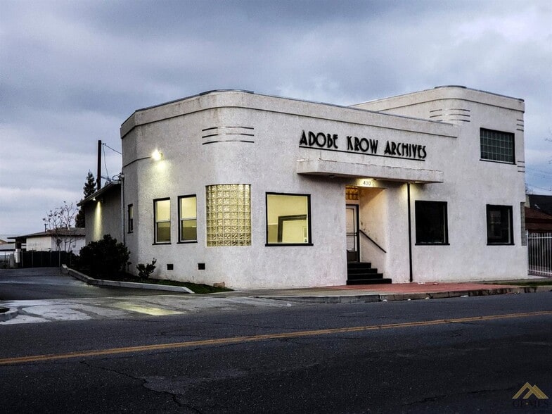 430 18th St, Bakersfield, CA for lease - Primary Photo - Image 1 of 7