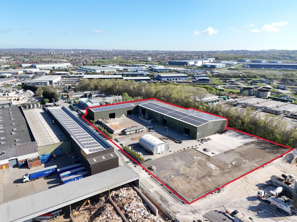 Knowsthorpe Rd, Leeds for lease Aerial- Image 1 of 8