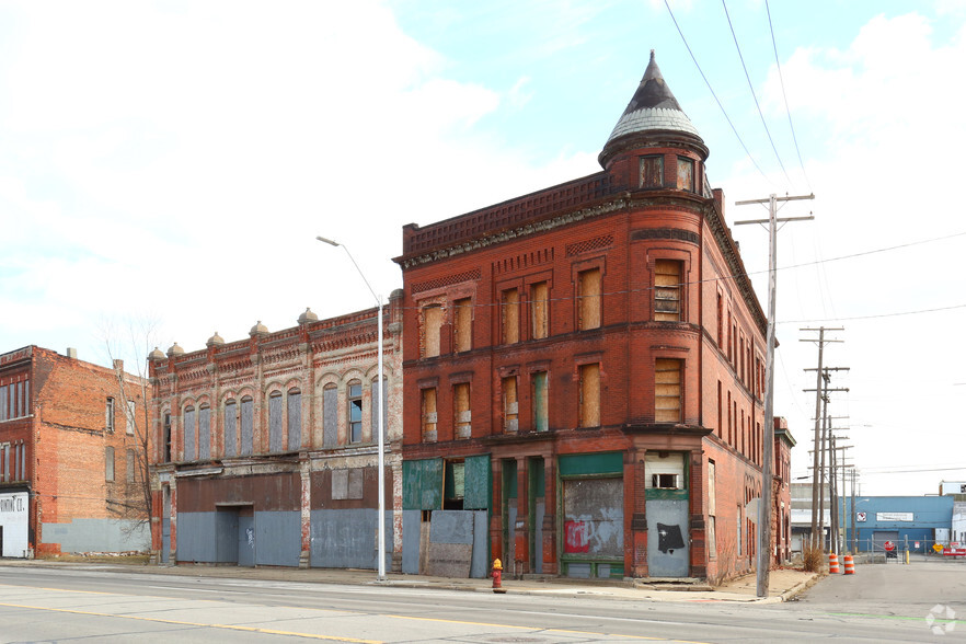 3363-3365 Michigan Ave, Detroit, MI for sale - Primary Photo - Image 1 of 1