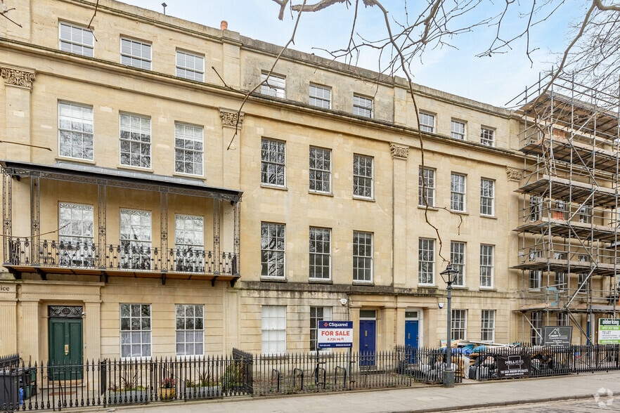 3 Queen Sq, Bristol for sale - Primary Photo - Image 3 of 6