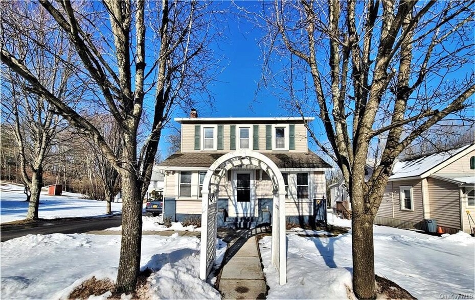 48 50 Horseshoe Lake, Kauneonga Lake, NY 12749 Multifamily for Sale