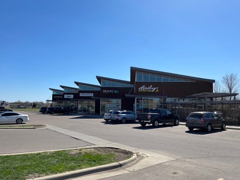 6221 S Western Ave, Sioux Falls, SD for lease - Building Photo - Image 1 of 9