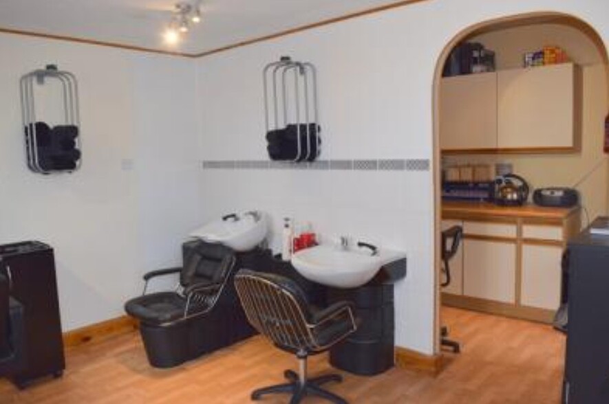 3 Russell St, Lybster for sale - Interior Photo - Image 3 of 5