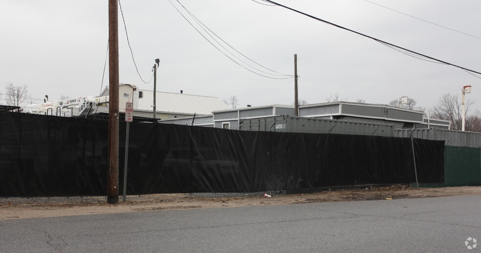 7444 Shipley Ave, Hanover, MD for sale - Building Photo - Image 2 of 2