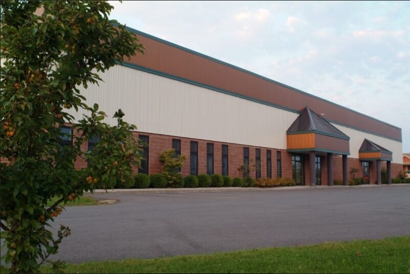 2 Lawrence Paquette Dr, Champlain, NY for sale - Primary Photo - Image 1 of 1