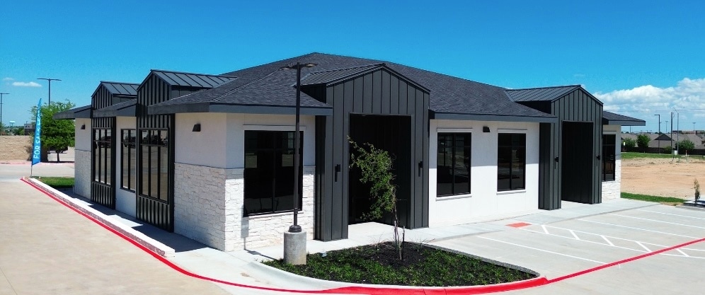 10120 Summer Creek Dr, Fort Worth, TX 76036 - Unit F100 - - Interior Photo - Image 1 of 3