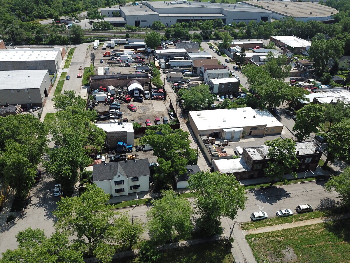 4646 W Huron St, Chicago, IL 60644