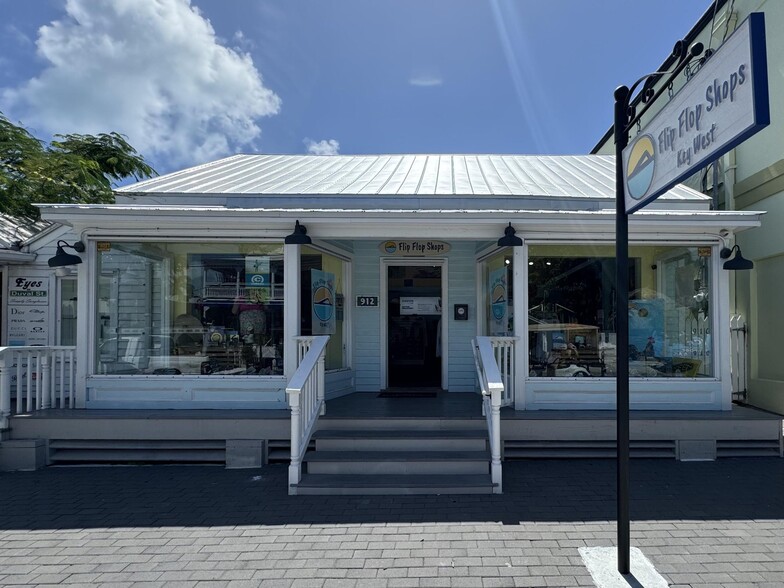 910-914 Duval St, Key West, FL for lease - Building Photo - Image 2 of 4